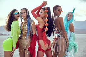 Ignite Your Burning Man Style: Unleashing Unique Outfits and Playa Fashion Ideas  | Furrocious Furr