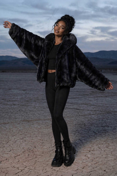 Women's Cropped Faux Fur Jacket – Hooded, Zip-Up & Cozy