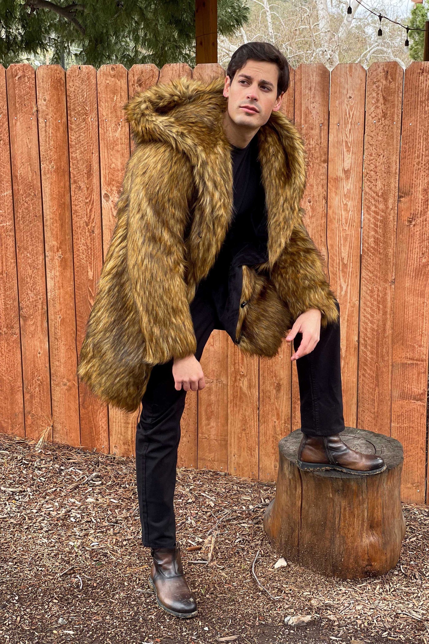 Men's Short Desert Warrior Coat in "Golden Fox"