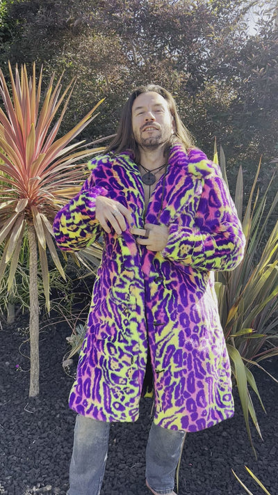 Men's Dutch Coat in "Neon Cheetah"