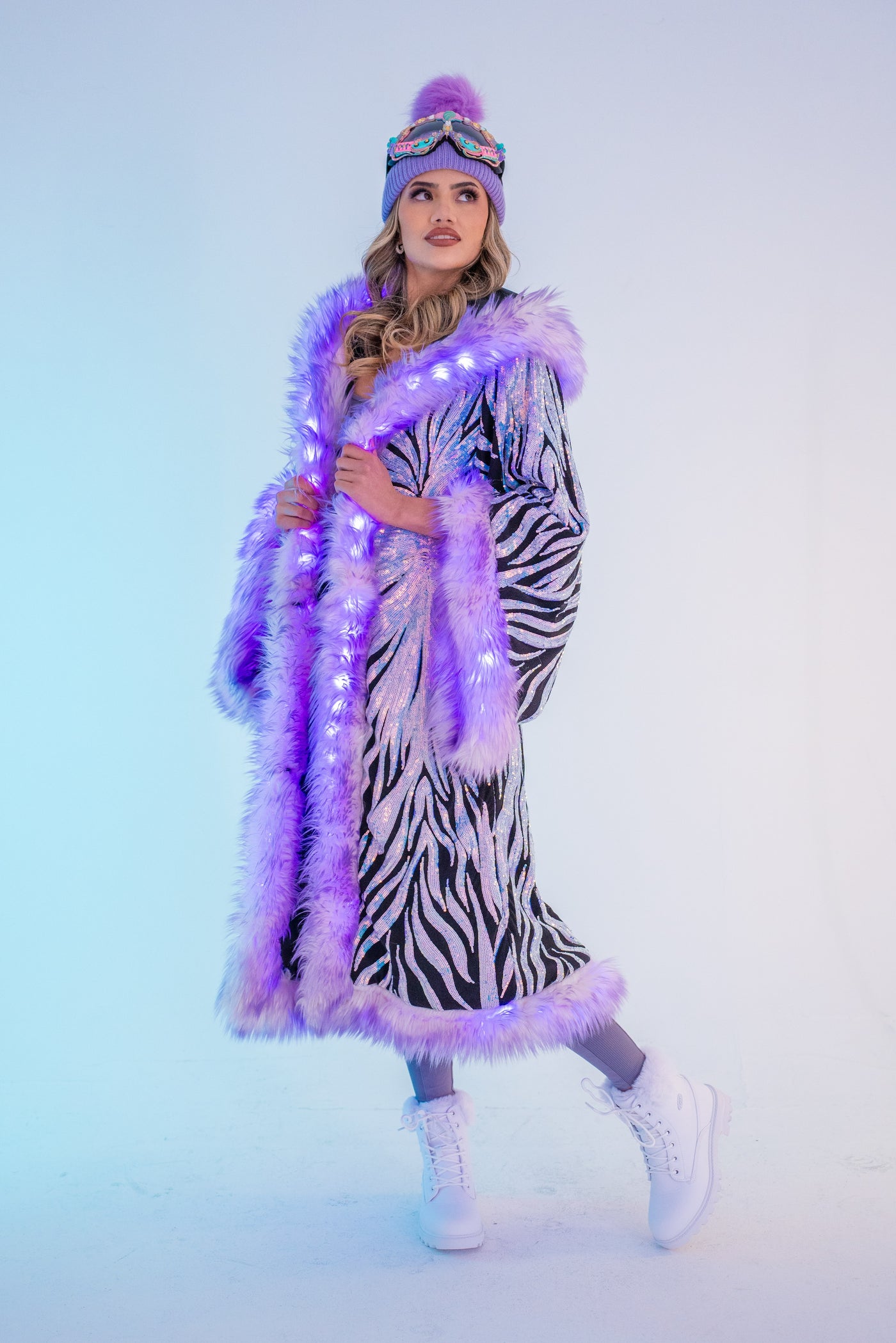 LED Tiny Twinkle Sequin Kimono in "Black Lilac Radiant Dream"