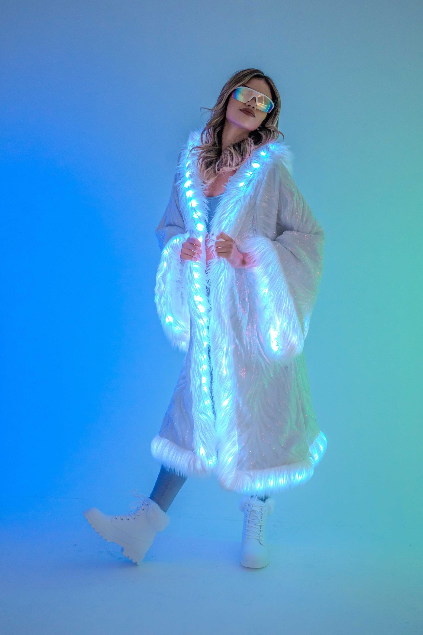LED Tiny Twinkle Sequin Kimono in "White Radiant Dream"
