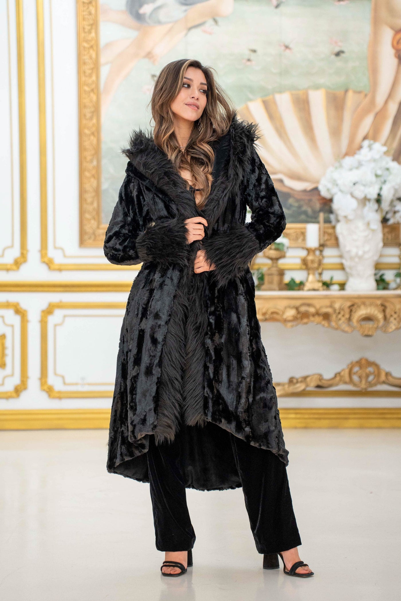 Women's Temptress Coat in "Black Raven" STOCK