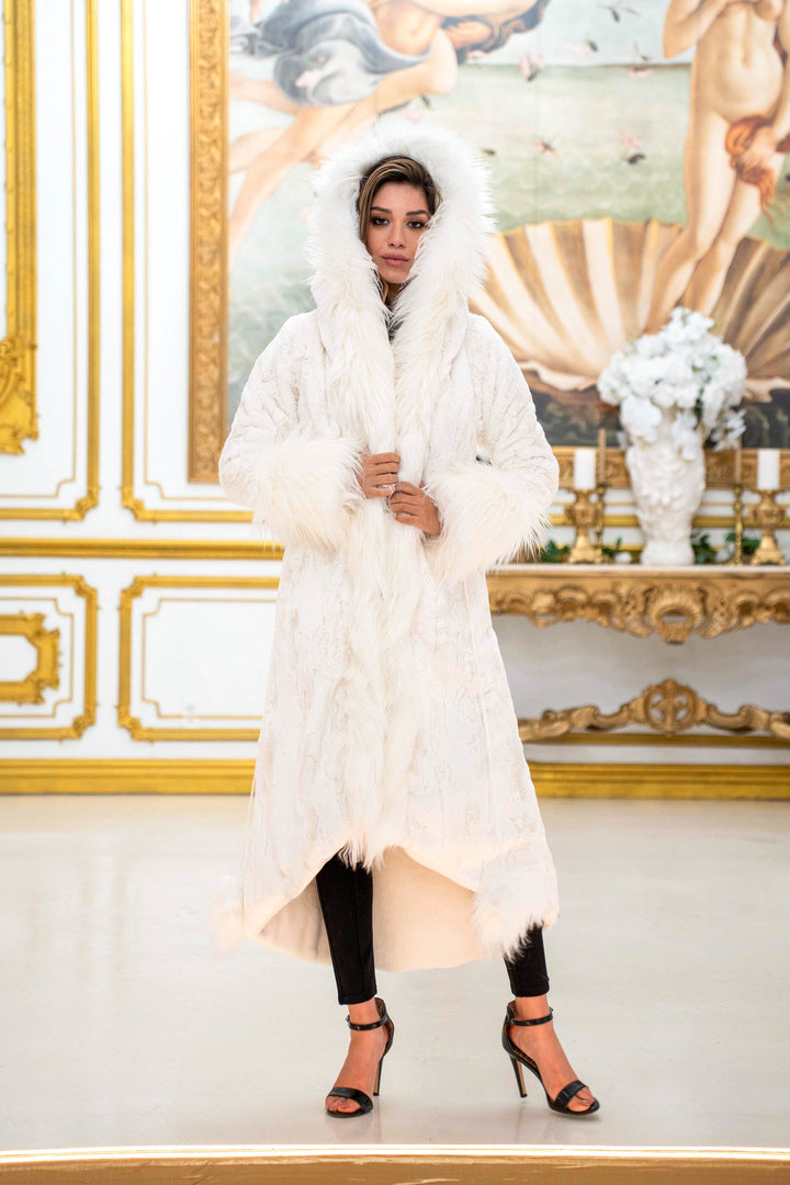 Women's Luxury Faux Fur Temptress Coat in 