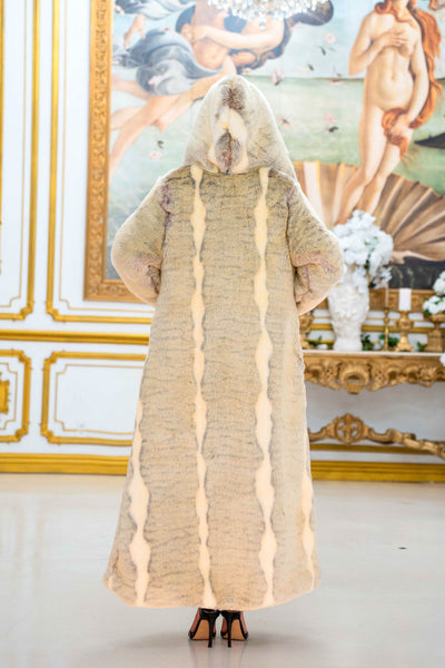 Women's Desert Warrior Coat in "Majestic Ivory" Chinchilla