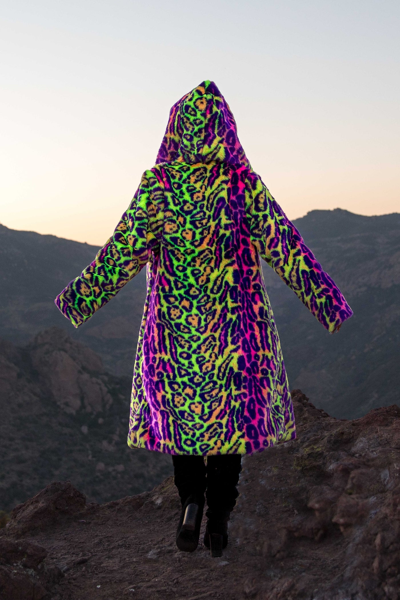 Women's Playa Coat in "Neon Cheetah"