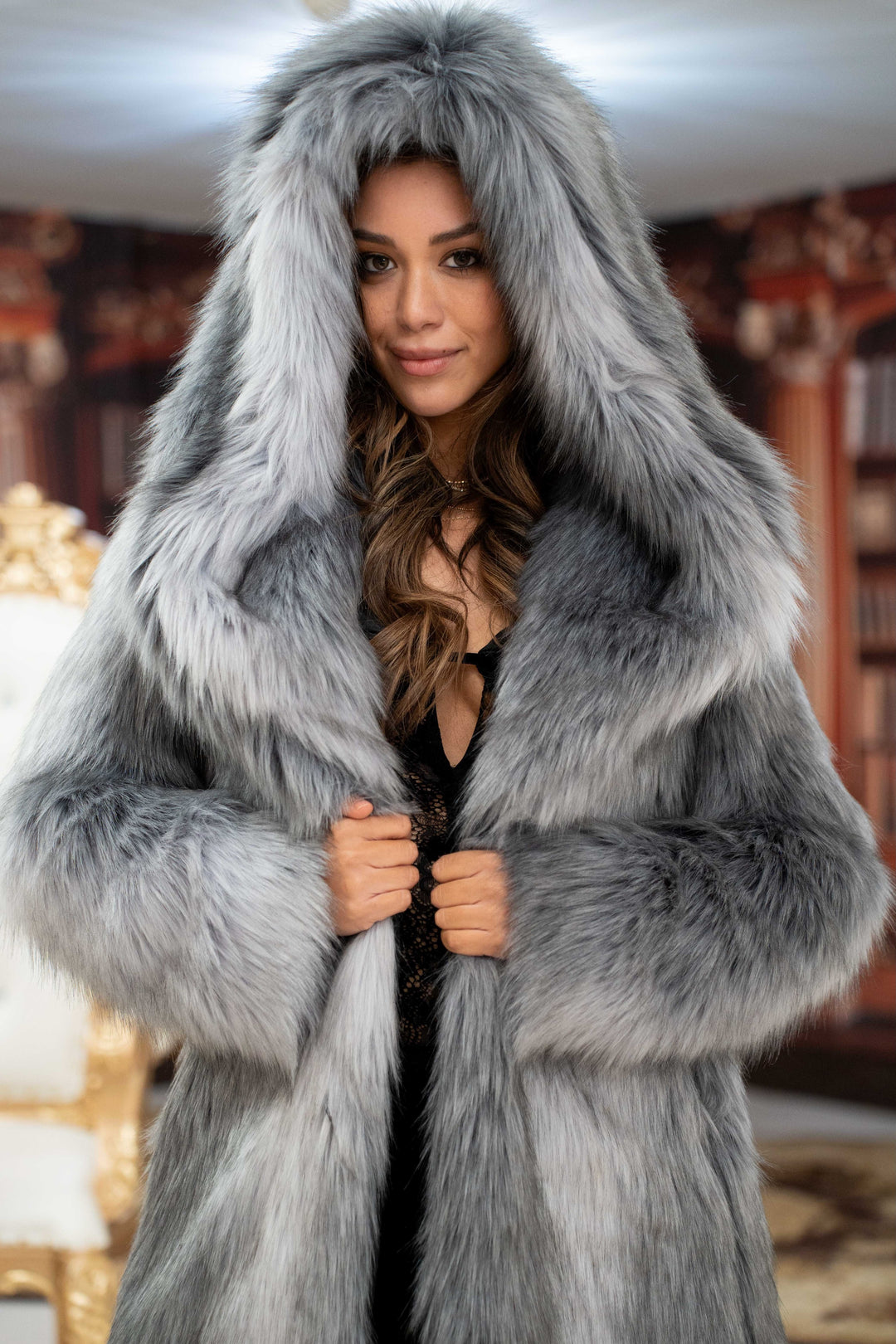 FOXEY  アンサンブル　シルク　美品 Adele Faux Fur Wrap Pink
