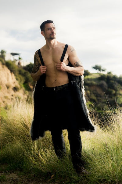 Burning-man-men's-faux-fur-tibetian-wolf-playa-coat-12