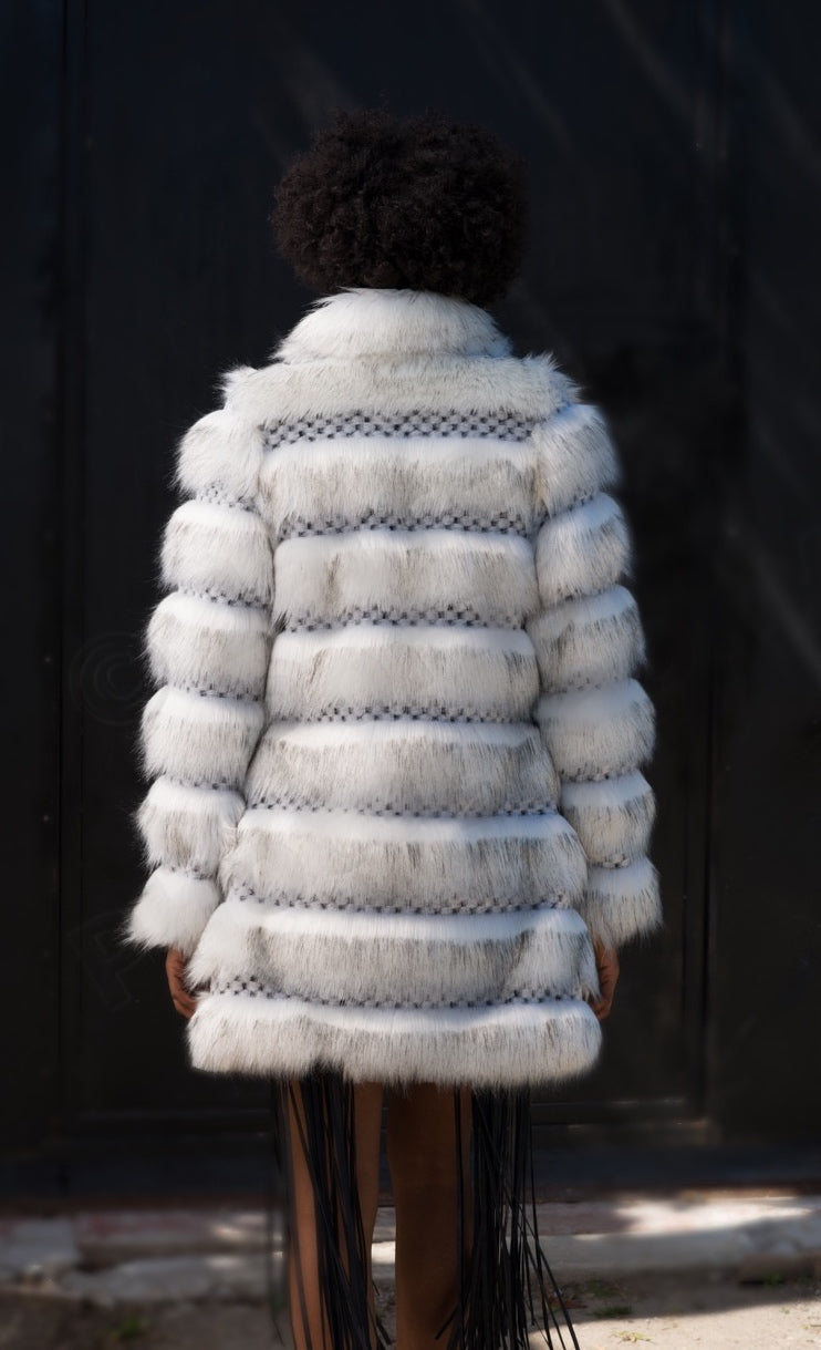 Burning-man-women's-faux-fur-noble-coat-white-3