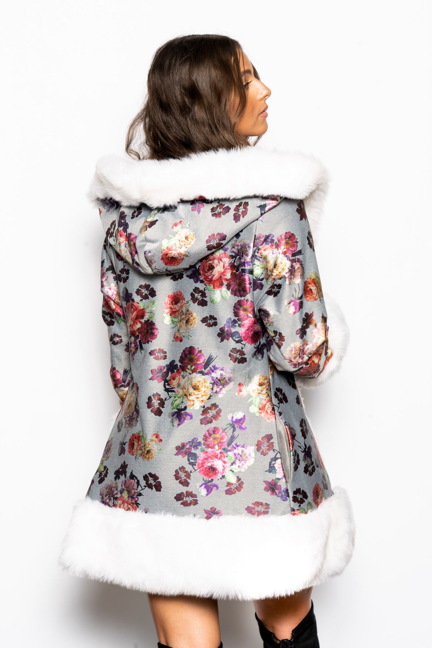 Women's Petite Playa Coat in "Metallic Floral"