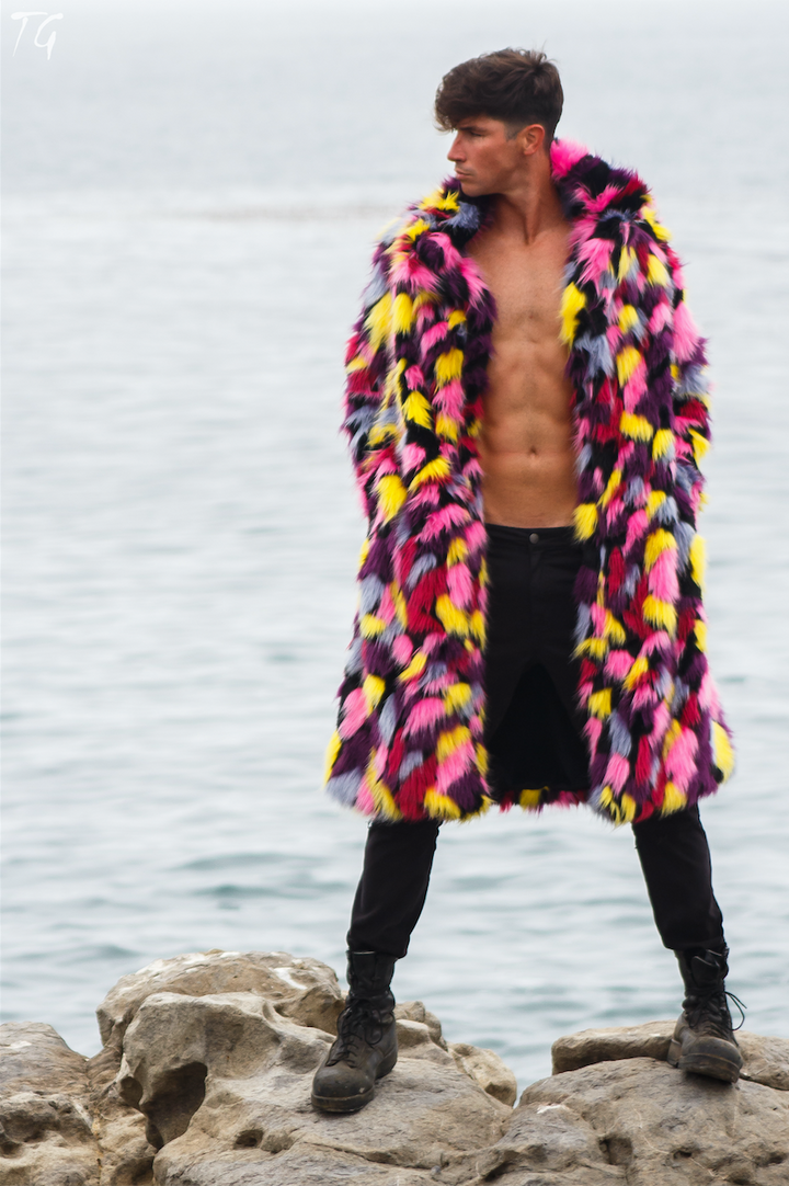 burning-man-faux-fur-dutch-