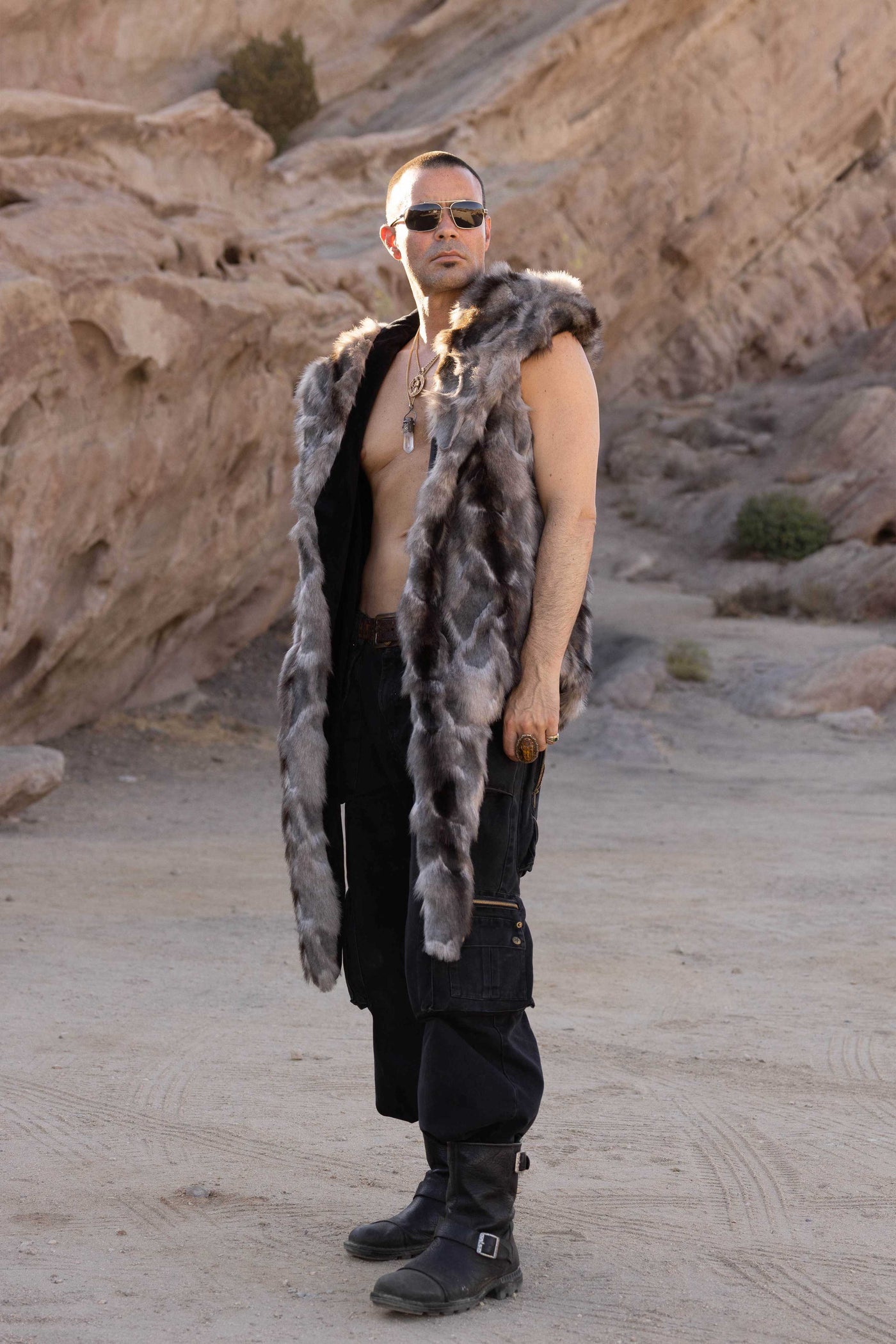 Men's Desert Warrior Vest in "Fenrir"