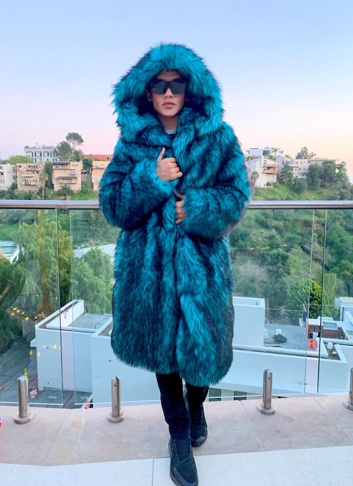 Men's Faux Fur Hooded Playa Coat in 