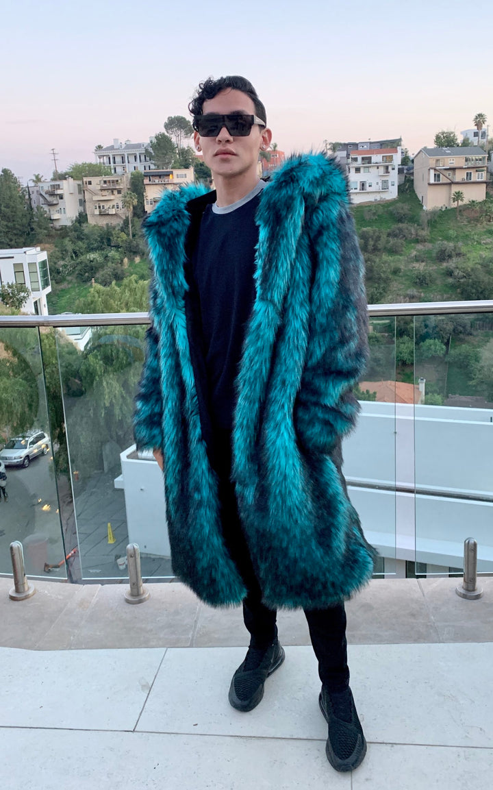 Men's Faux Fur Hooded Playa Coat in 
