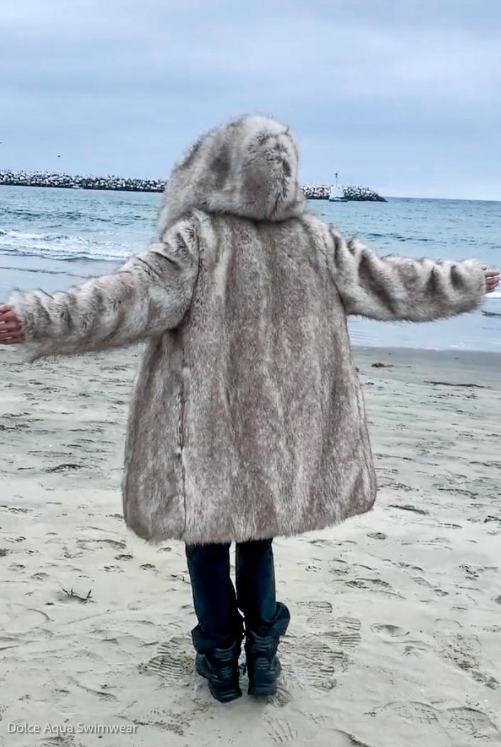 mens faux fur snow wolf short coat-2