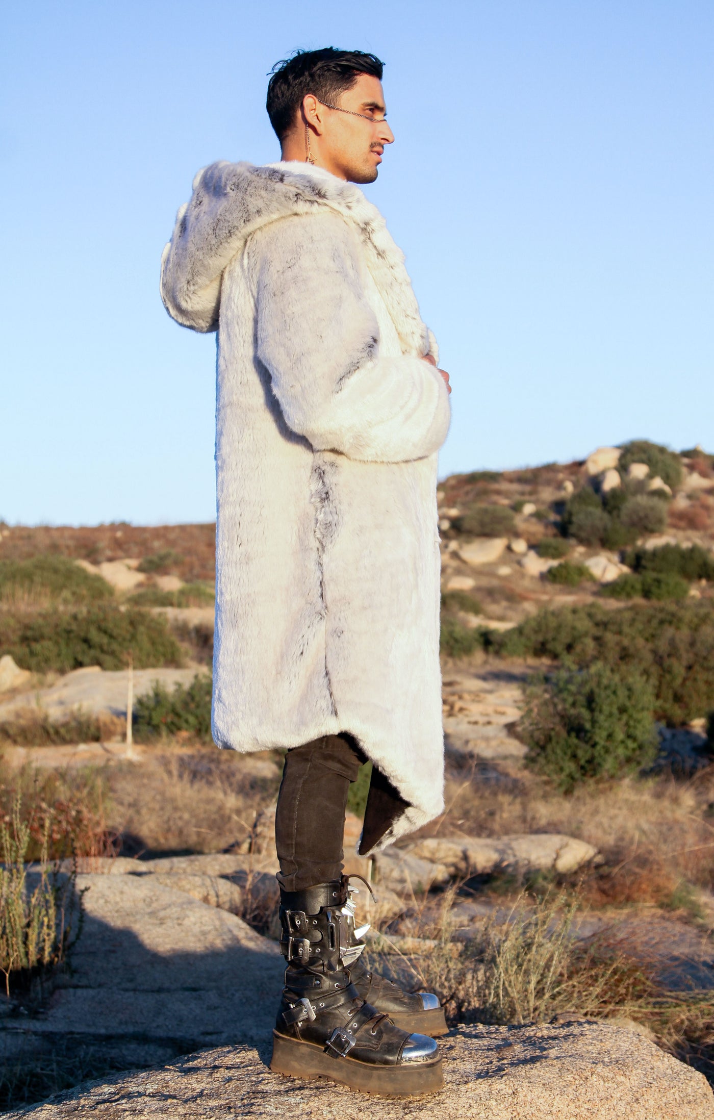 Men's Desert Warrior Coat in "Pegasus" Chinchilla