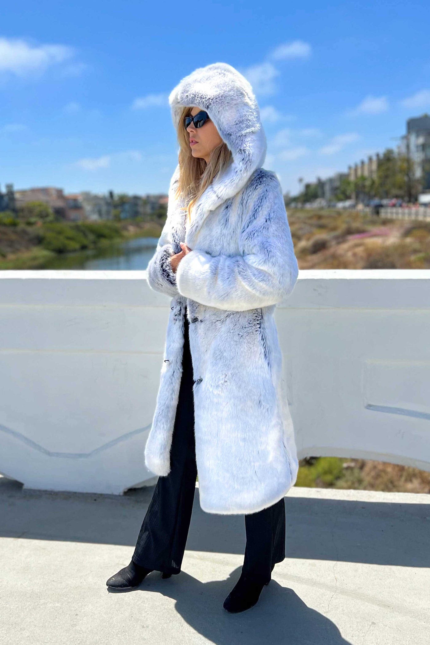 Women's Playa Coat in "Pegasus" Chinchilla